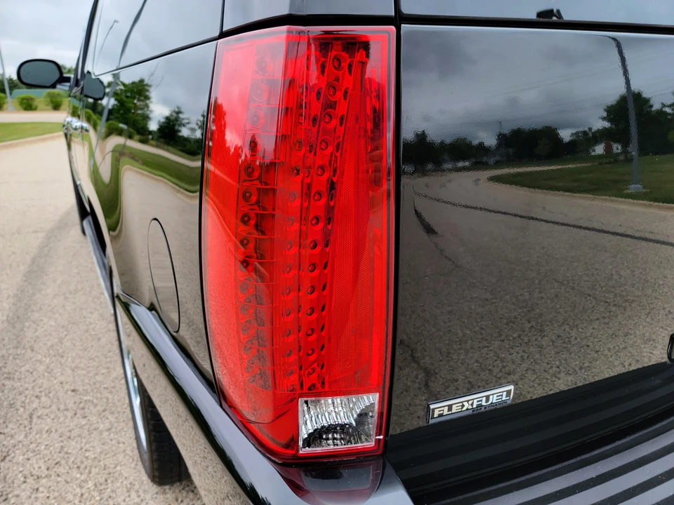 2009 Cadillac Escalade & EXT 3rd Gen - Image 20 of 31