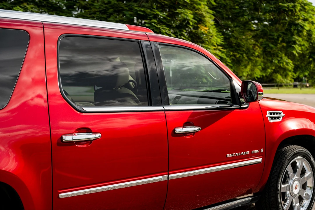 2009 Cadillac Escalade & EXT 3rd Gen - Image 20 of 31
