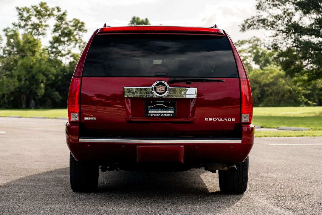 2009 Cadillac Escalade & EXT 3rd Gen - Image 7 of 31