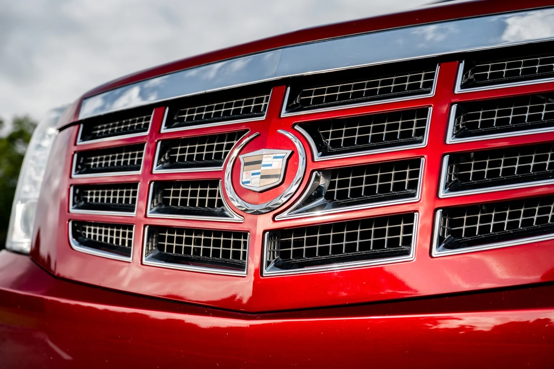 2009 Cadillac Escalade & EXT 3rd Gen - Image 10 of 31