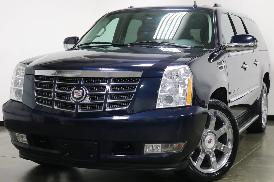 2009 Cadillac Escalade & EXT 3rd Gen - Image 4 of 12