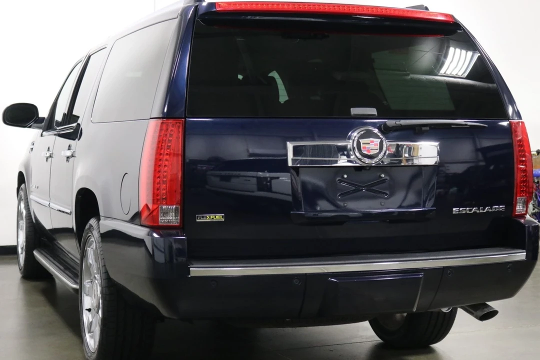 2009 Cadillac Escalade & EXT 3rd Gen - Image 10 of 12