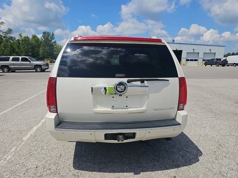 2009 Cadillac Escalade & EXT 3rd Gen - Image 11 of 21