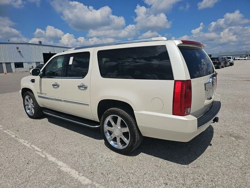 2009 Cadillac Escalade & EXT 3rd Gen - Image 21 of 21
