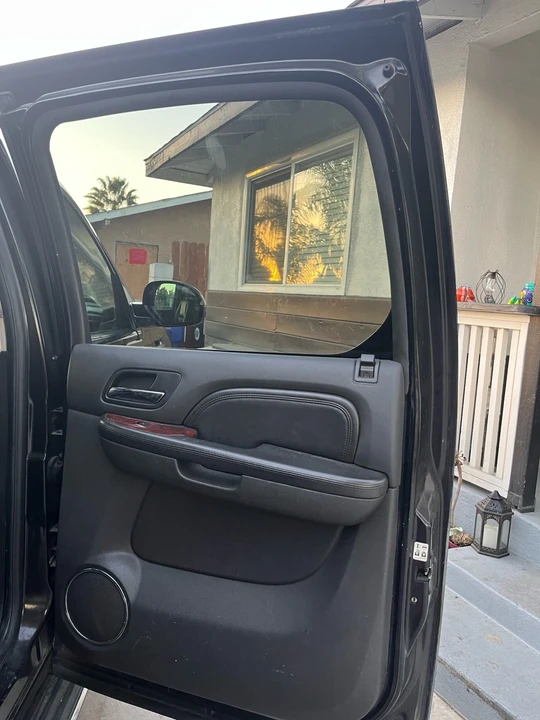 2009 Cadillac Escalade & EXT 3rd Gen - Image 15 of 21