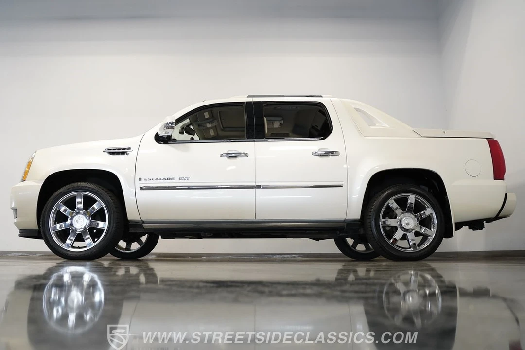 2009 Cadillac Escalade & EXT 3rd Gen - Image 9 of 21