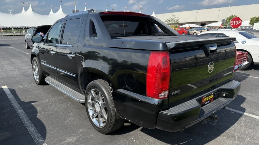 2009 Cadillac Escalade & EXT 3rd Gen - Image 5 of 9