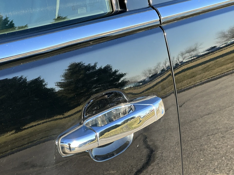 2009 Cadillac Escalade & EXT 3rd Gen - Image 21 of 31