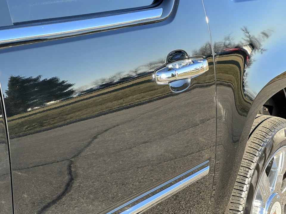 2009 Cadillac Escalade & EXT 3rd Gen - Image 22 of 31