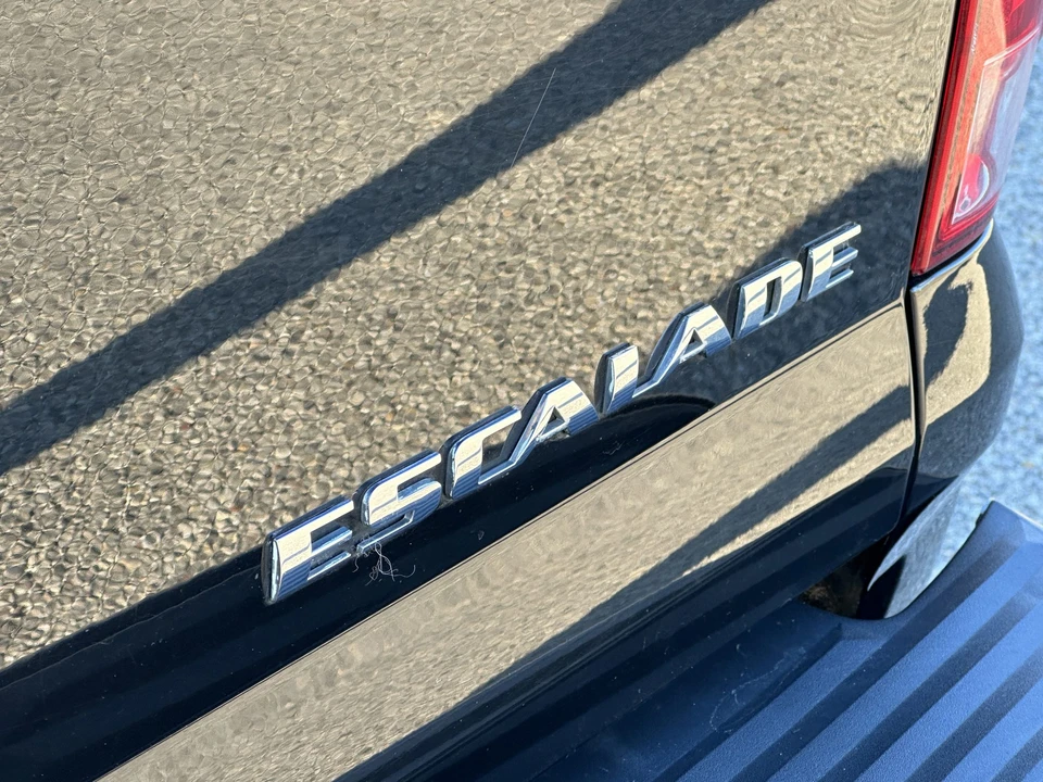 2009 Cadillac Escalade & EXT 3rd Gen - Image 29 of 31