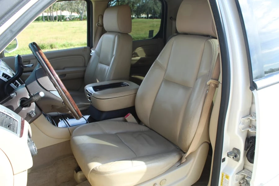 2009 Cadillac Escalade & EXT 3rd Gen - Image 13 of 20