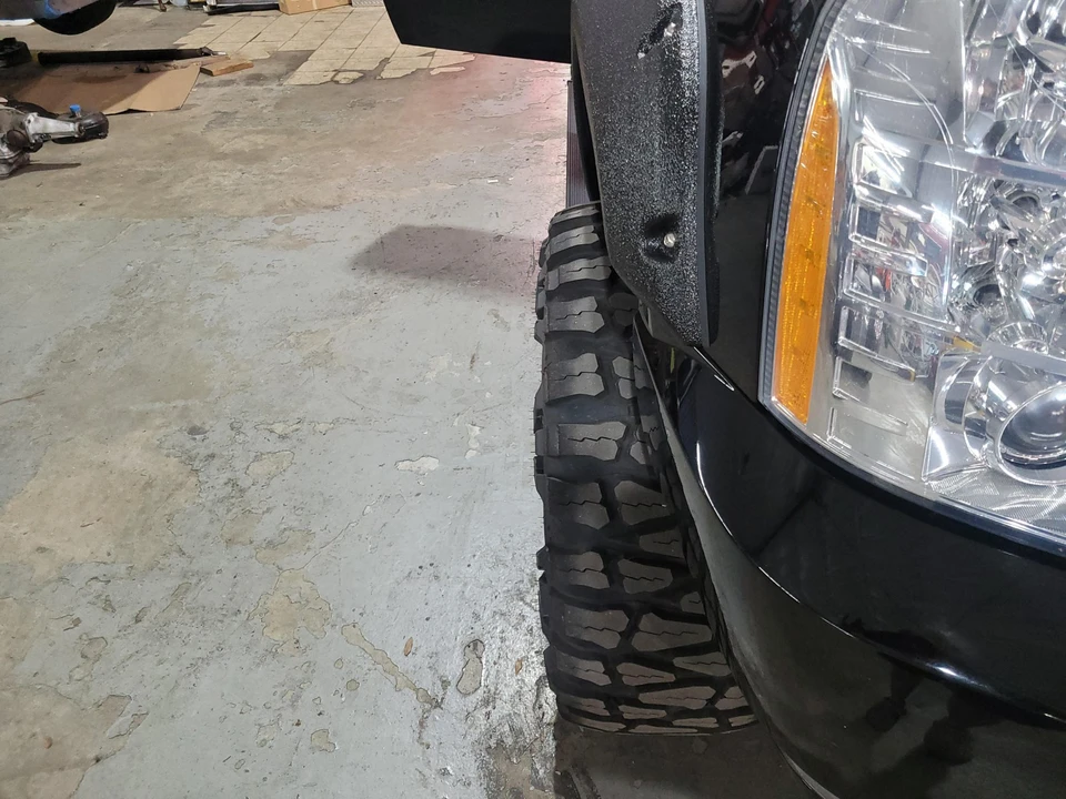 2009 Cadillac Escalade & EXT 3rd Gen - Image 29 of 31