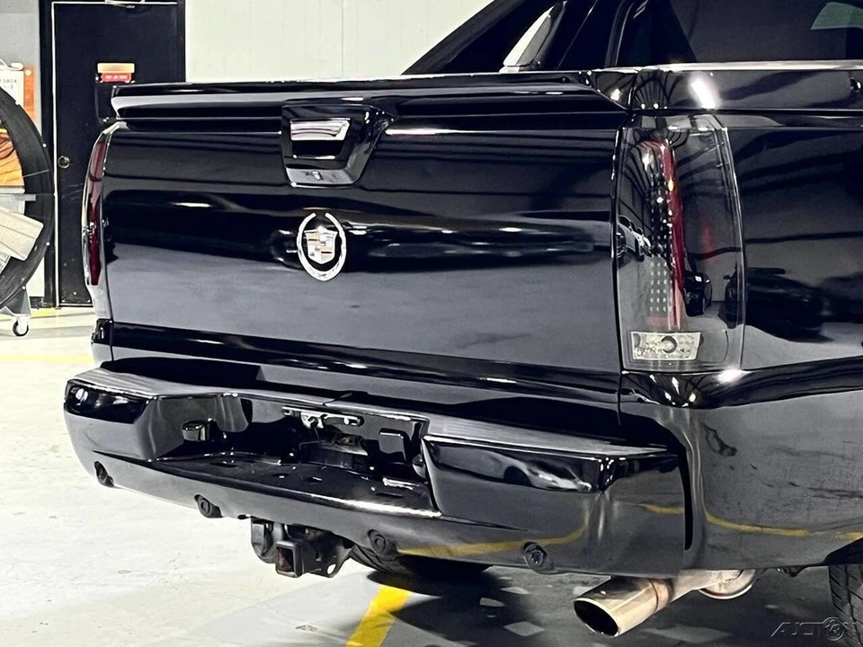 2009 Cadillac Escalade & EXT 3rd Gen - Image 8 of 21