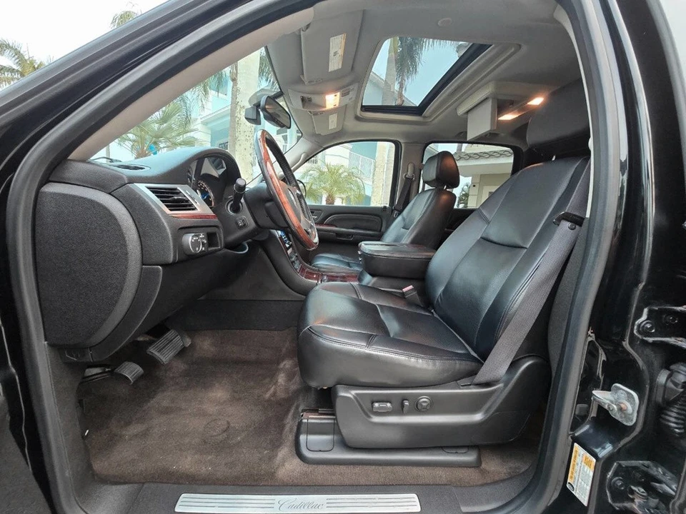2009 Cadillac Escalade & EXT 3rd Gen - Image 21 of 21