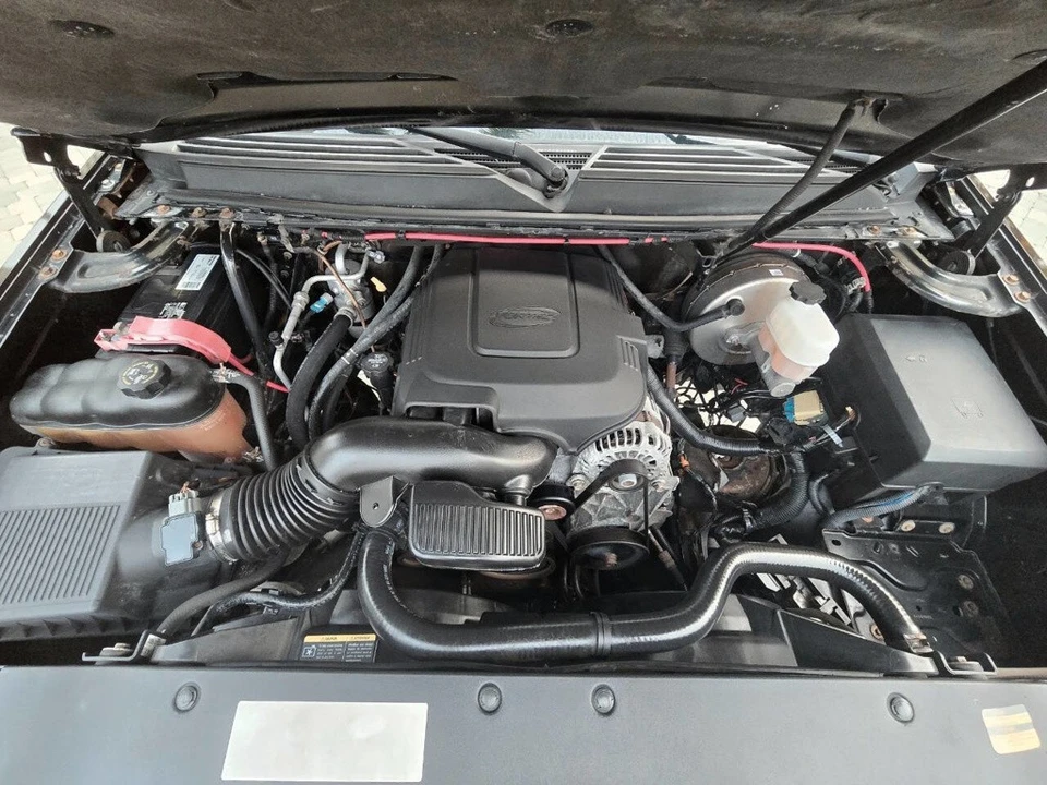 2009 Cadillac Escalade & EXT 3rd Gen - Image 10 of 21