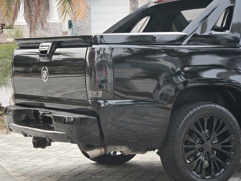 2009 Cadillac Escalade & EXT 3rd Gen - Image 9 of 21