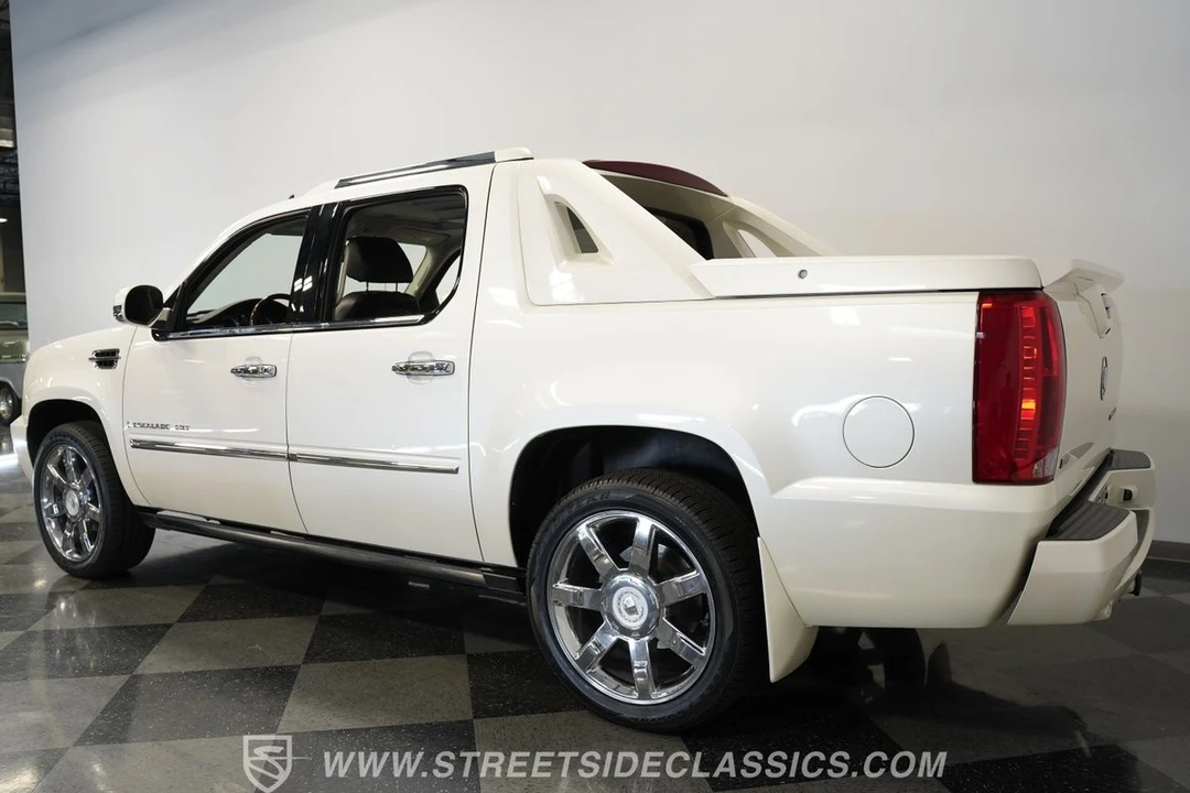 2009 Cadillac Escalade & EXT 3rd Gen - Image 10 of 12