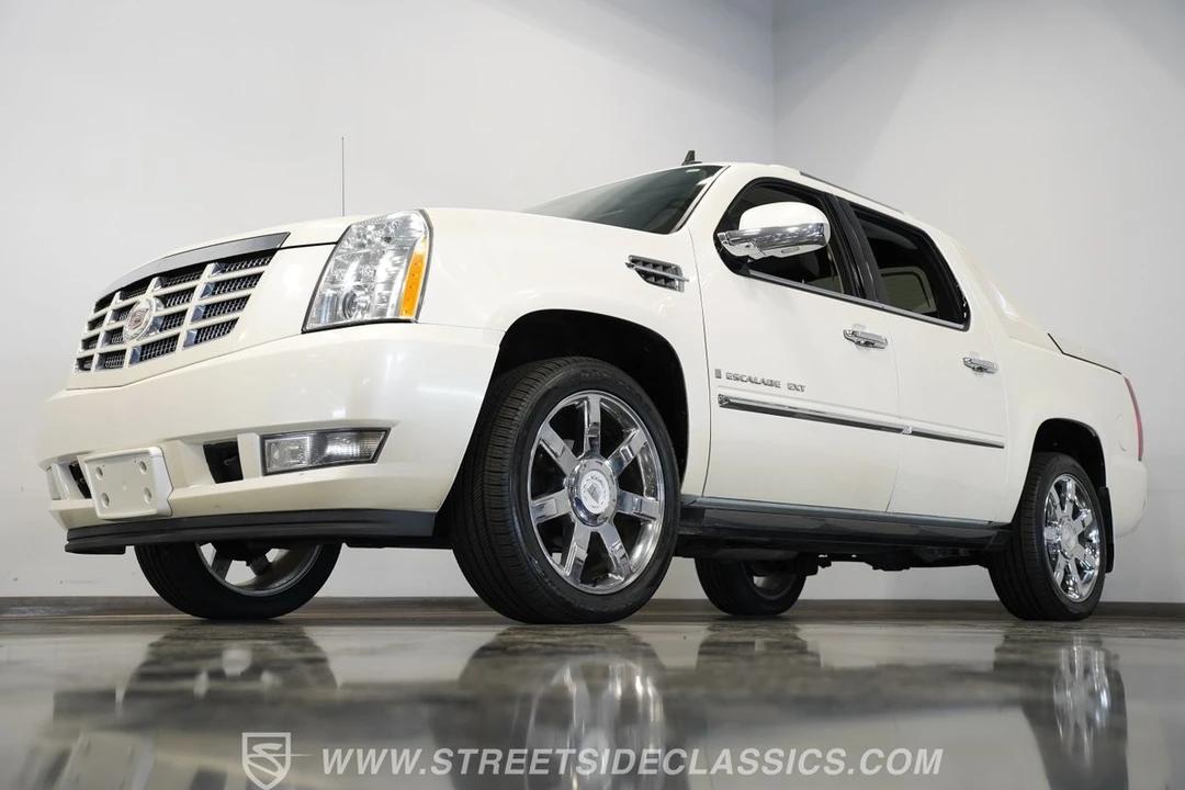 2009 Cadillac Escalade & EXT 3rd Gen - Image 5 of 12
