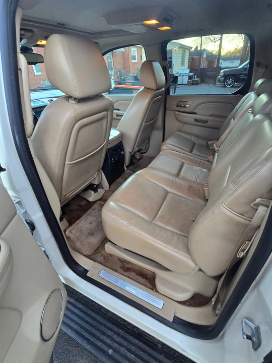 2009 Cadillac Escalade & EXT 3rd Gen - Image 6 of 6