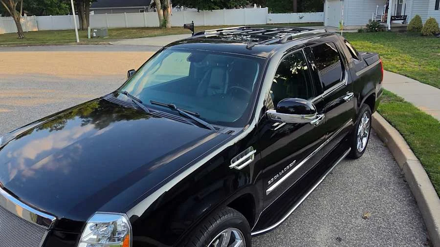 2009 Cadillac Escalade & EXT 3rd Gen - Image 5 of 12