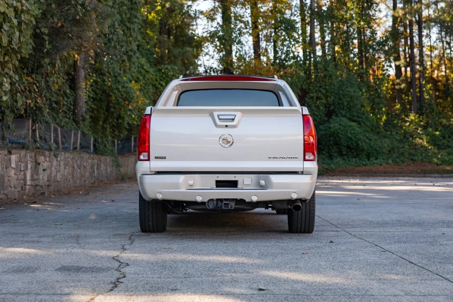 2009 Cadillac Escalade & EXT 3rd Gen - Image 18 of 31