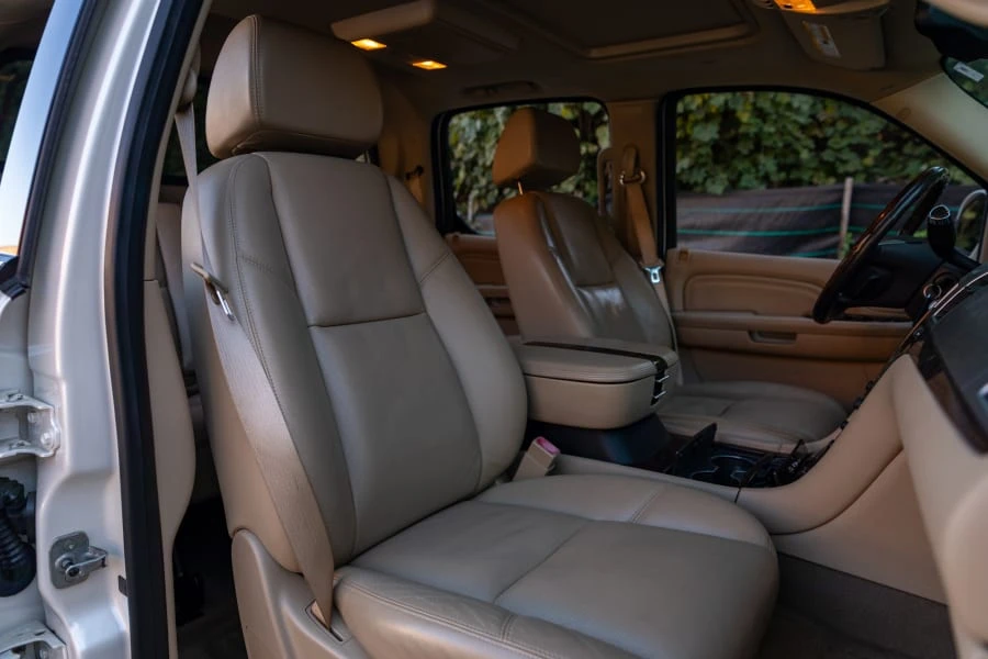 2009 Cadillac Escalade & EXT 3rd Gen - Image 24 of 31