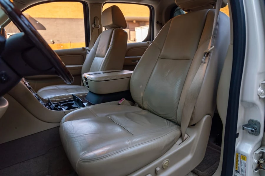 2009 Cadillac Escalade & EXT 3rd Gen - Image 27 of 31