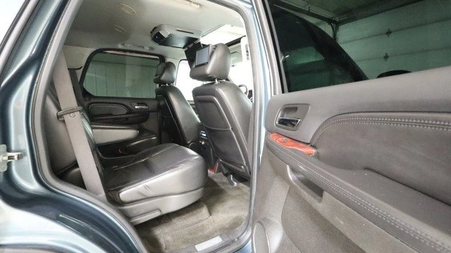 2009 Cadillac Escalade & EXT 3rd Gen - Image 11 of 20