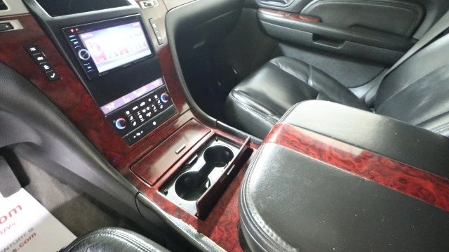 2009 Cadillac Escalade & EXT 3rd Gen - Image 20 of 20
