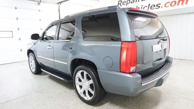 2009 Cadillac Escalade & EXT 3rd Gen - Image 3 of 20