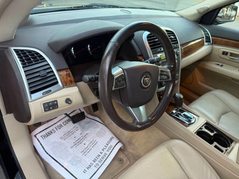 2009 Cadillac SRX - Image 10 of 12