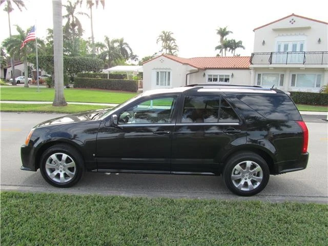 2009 Cadillac SRX - Image 8 of 12