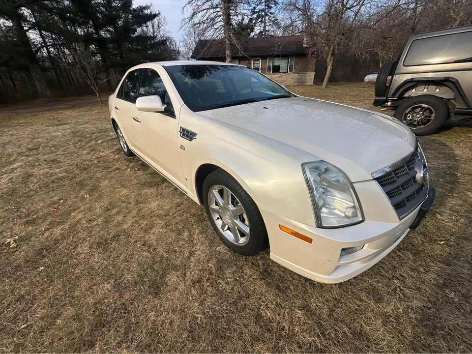 2009 Cadillac STS - Image 5 of 10