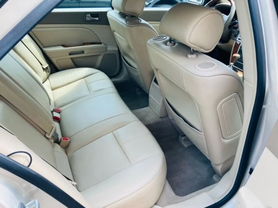 2009 Cadillac STS - Image 7 of 8