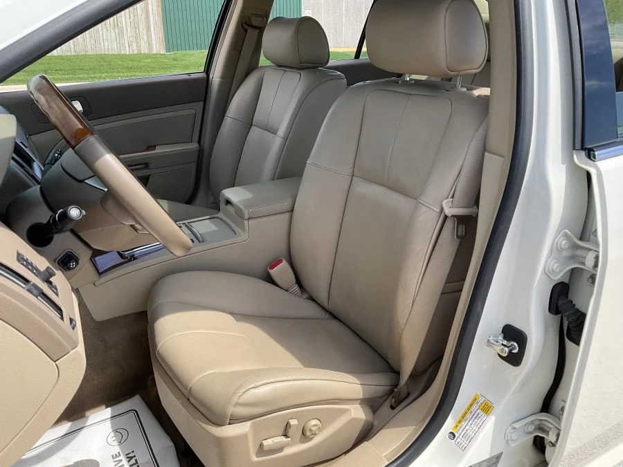 2009 Cadillac STS - Image 8 of 16