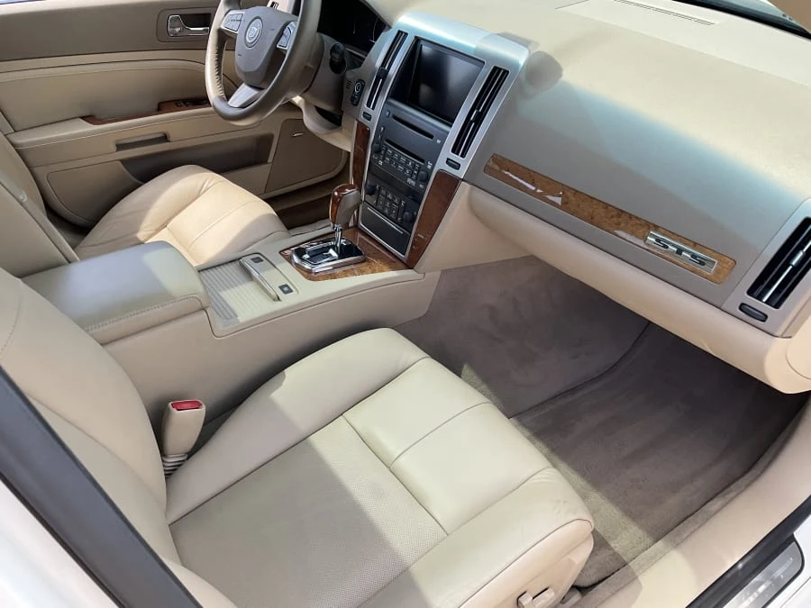 2009 Cadillac STS - Image 9 of 16