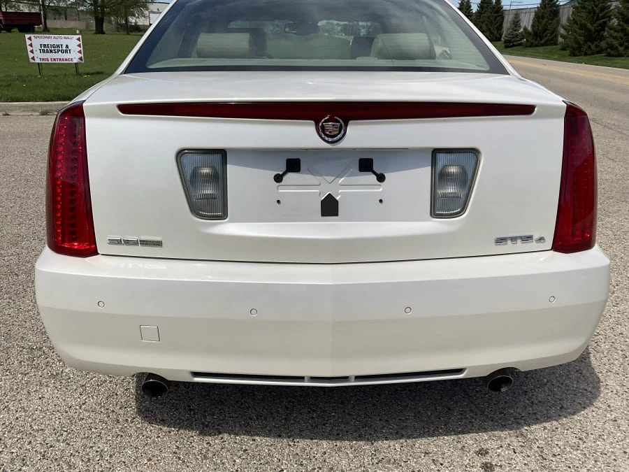 2009 Cadillac STS - Image 7 of 16