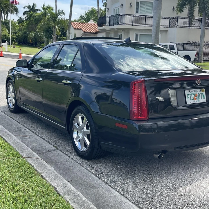 2009 Cadillac STS - Image 9 of 12