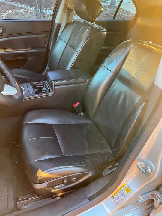 2009 Cadillac STS - Image 7 of 10