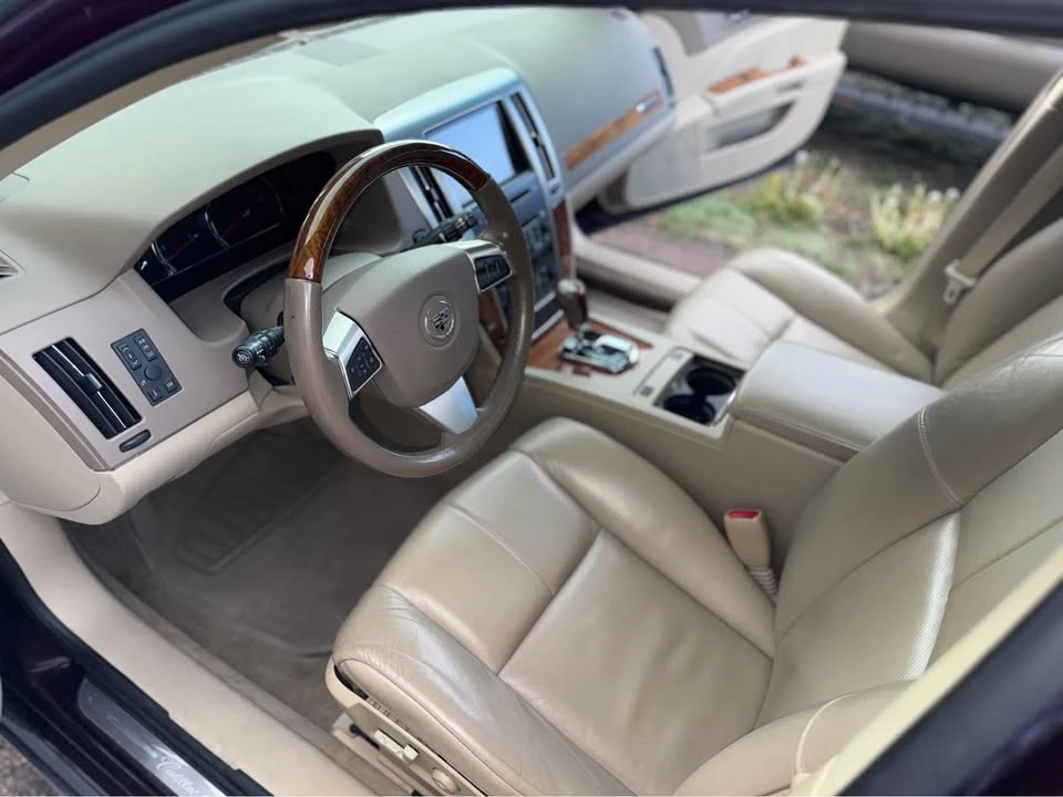2009 Cadillac STS - Image 10 of 16