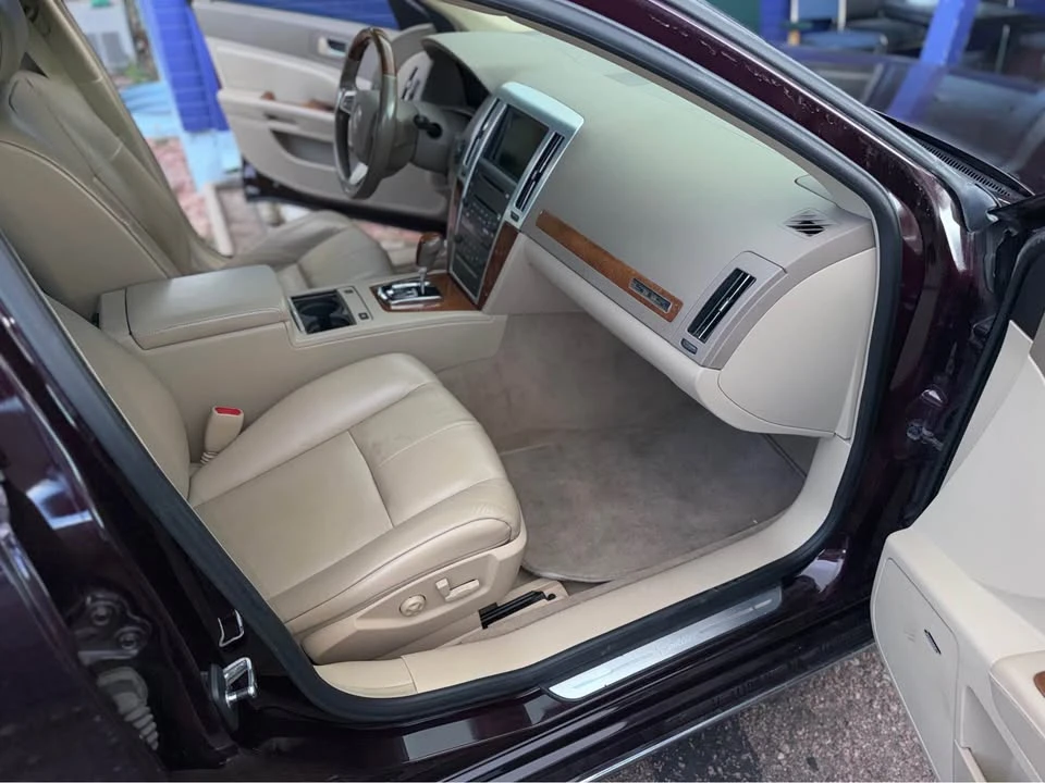 2009 Cadillac STS - Image 14 of 16