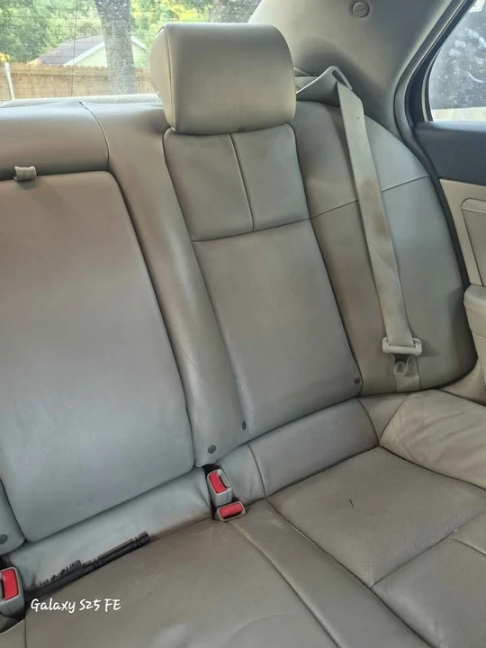 2009 Cadillac STS - Image 3 of 8