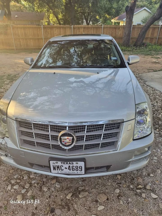 2009 Cadillac STS - Image 4 of 8