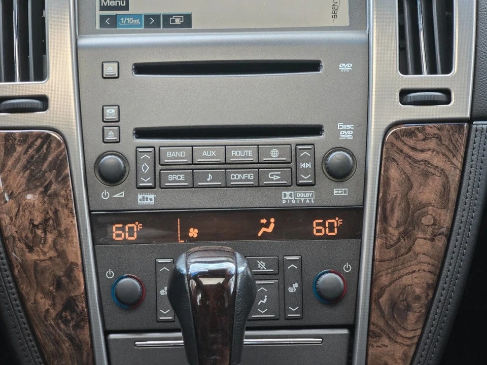 2009 Cadillac STS-V - Image 18 of 21