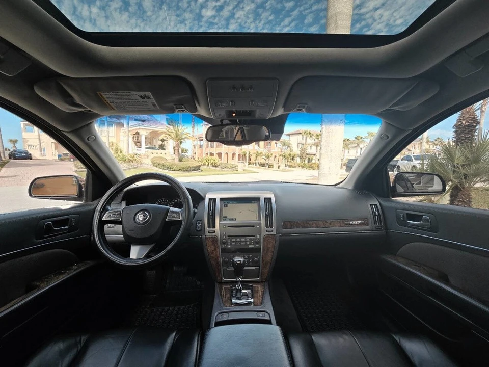 2009 Cadillac STS-V - Image 13 of 21