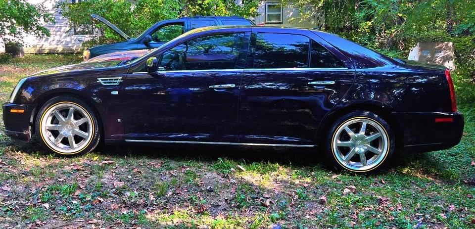 2009 Cadillac STS-V - Image 5 of 5