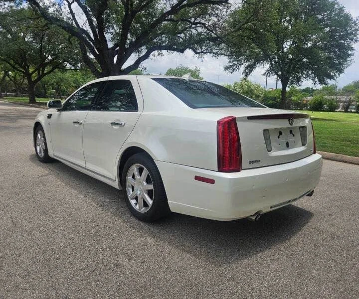 2009 Cadillac STS-V - Image 3 of 6
