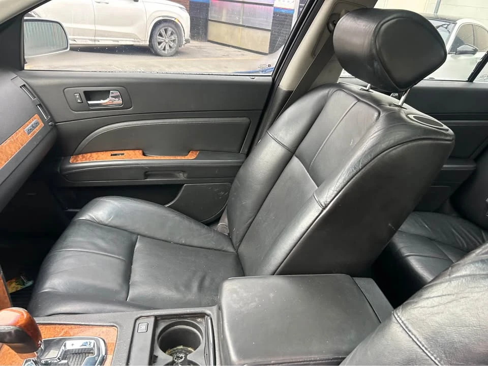 2009 Cadillac STS-V - Image 11 of 18