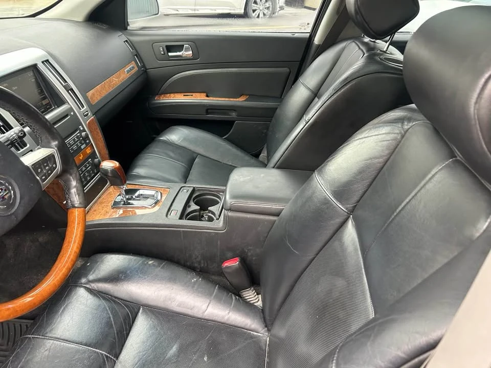 2009 Cadillac STS-V - Image 6 of 12