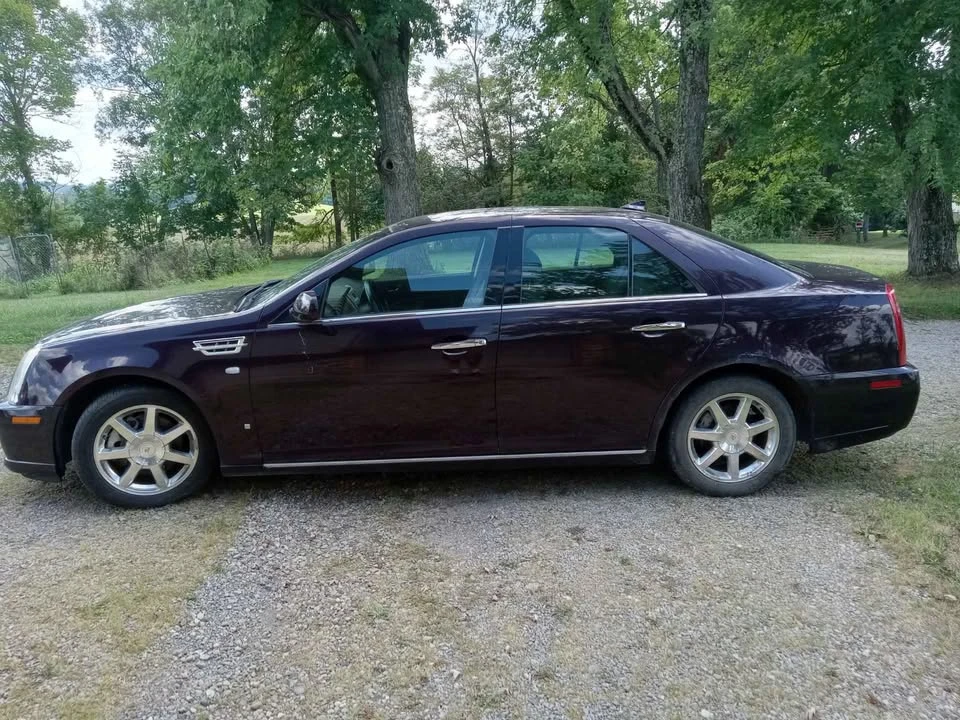 2009 Cadillac STS - Image 2 of 5